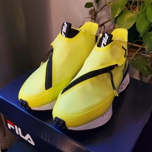 Fila Running Shoe size 6 neon yellow